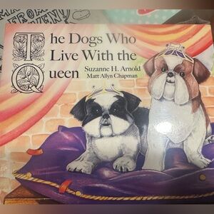 The Dogs Who Live With the Queen Book RARE